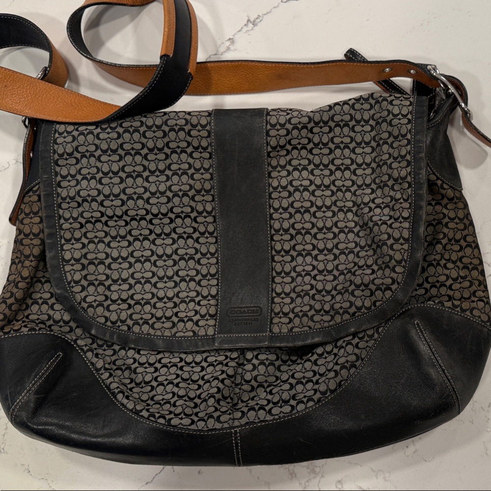 VINTAGE Coach Signature Saddle Bag